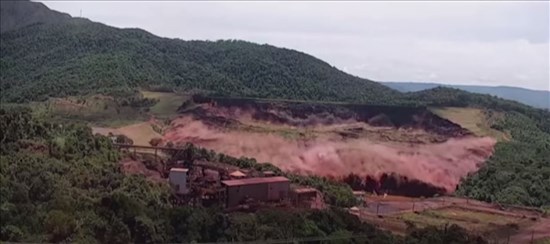 Brazil dam collapse