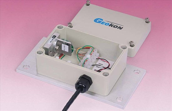 Tilt Sensors (NEMA 4 Enclosure) (MEMS) - Model 6161_Geokon1