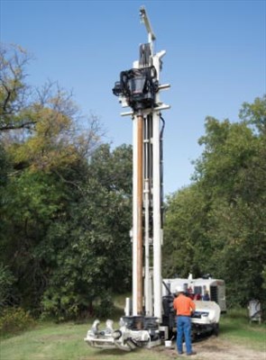 8250LS Rotary Sonic Drill Rig