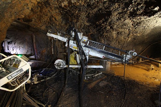 LM™55 Underground Coring Rig-main